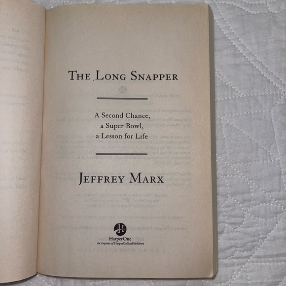 The Long Snapper Paperback Book by Jeffrey Marx 2009 NYT Bestseller - Picture 3 of 5